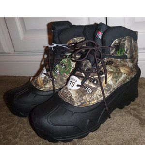 Mens REAL TREE CAMO Snow Winter Boots Size 7 or 8 NWT Lace Up Thinsulate